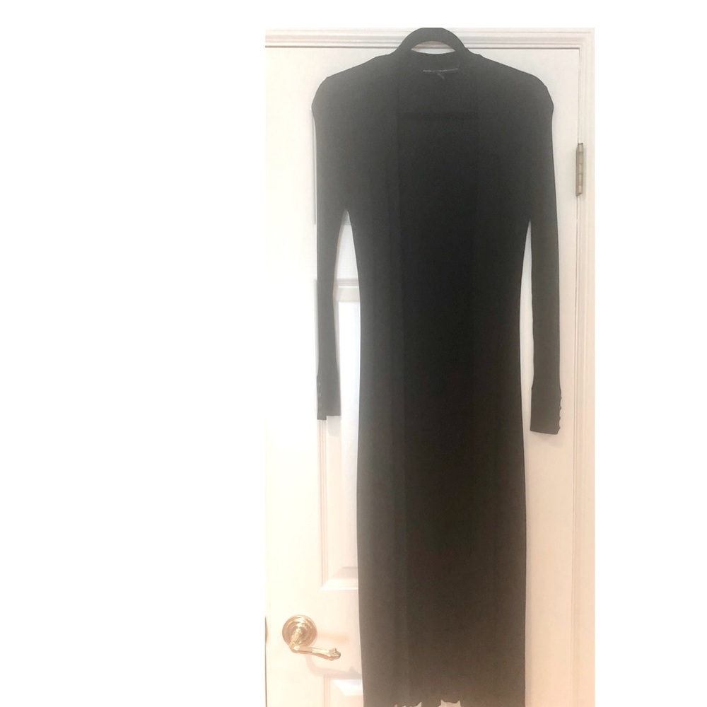 WhiteHouseBlack Market midi cardigan. Size S